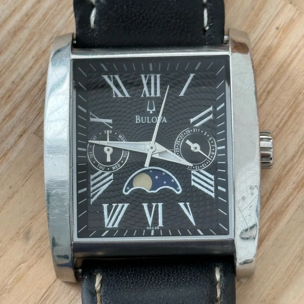 Bulova Moon Phase Super Rare Tank Men’s Watch Curvex Crystal Leather Strap Date